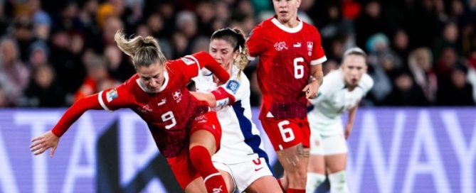 Norge knuste Filippinerne og skal spille VM i ottendedelsfinalen. Nordmændene bringer Schweiz i ottendedelsfinalen.
